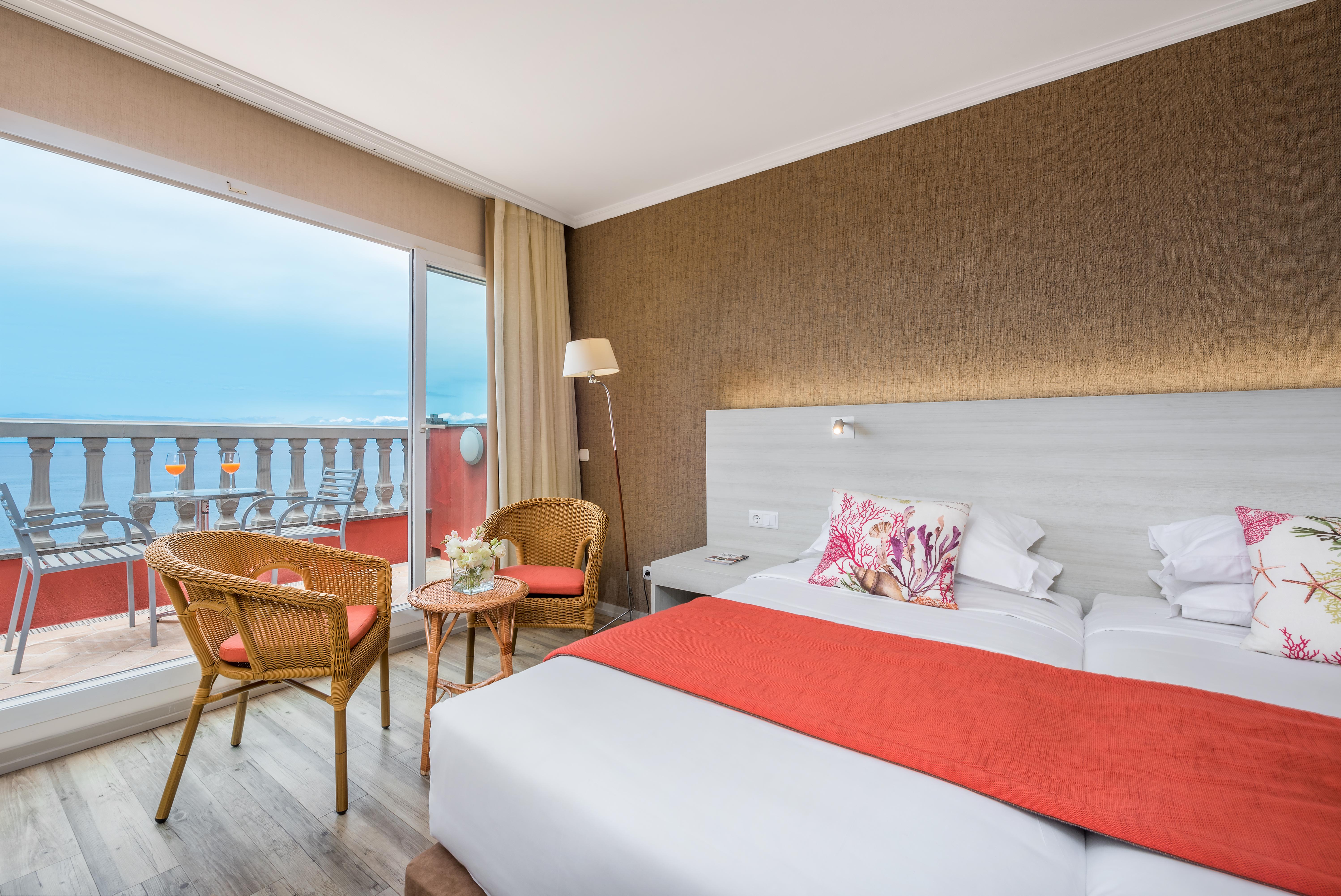 Enotel Sunset Bay ปอนตา ดู โซล ภายนอก รูปภาพ