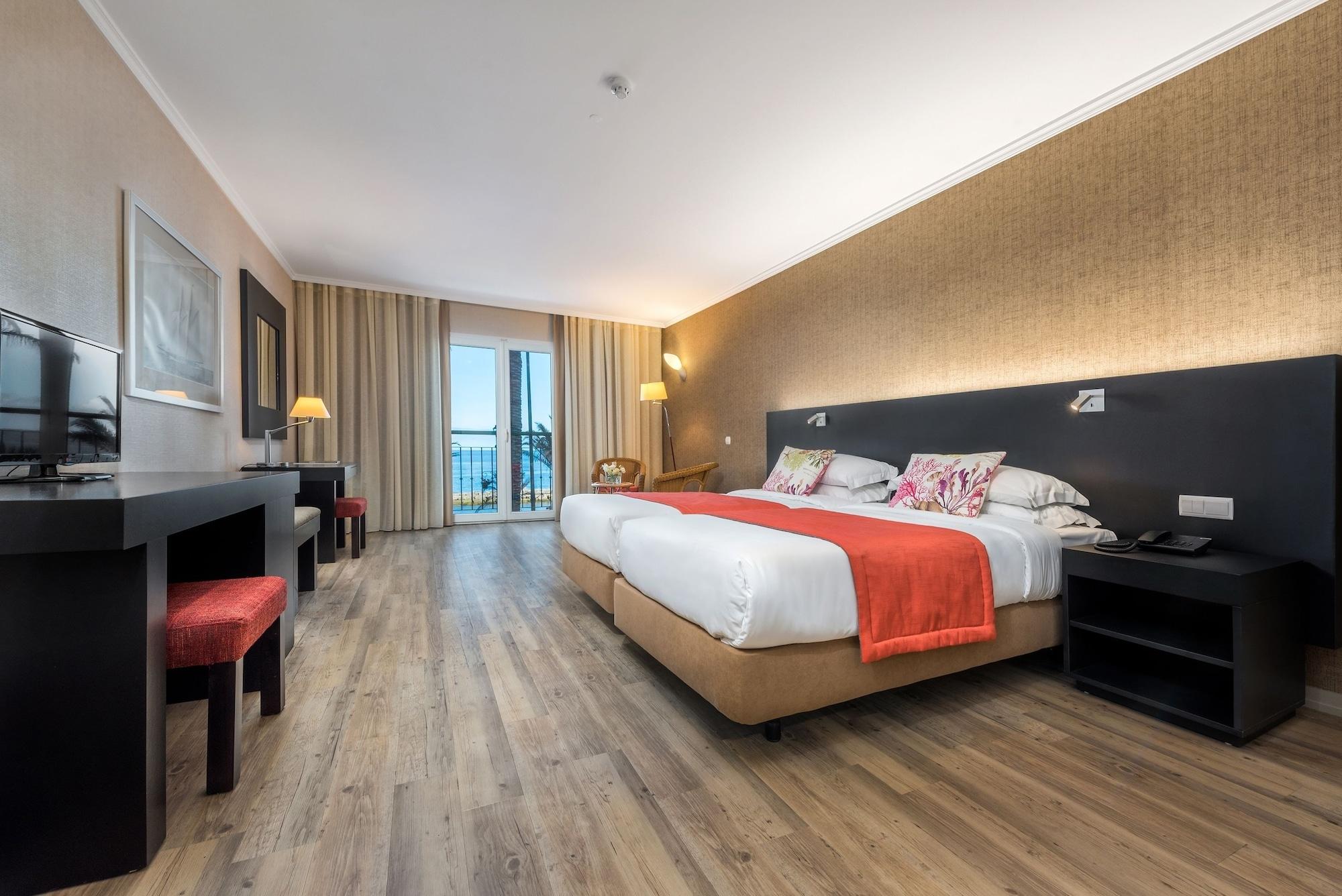 Enotel Sunset Bay ปอนตา ดู โซล ภายนอก รูปภาพ